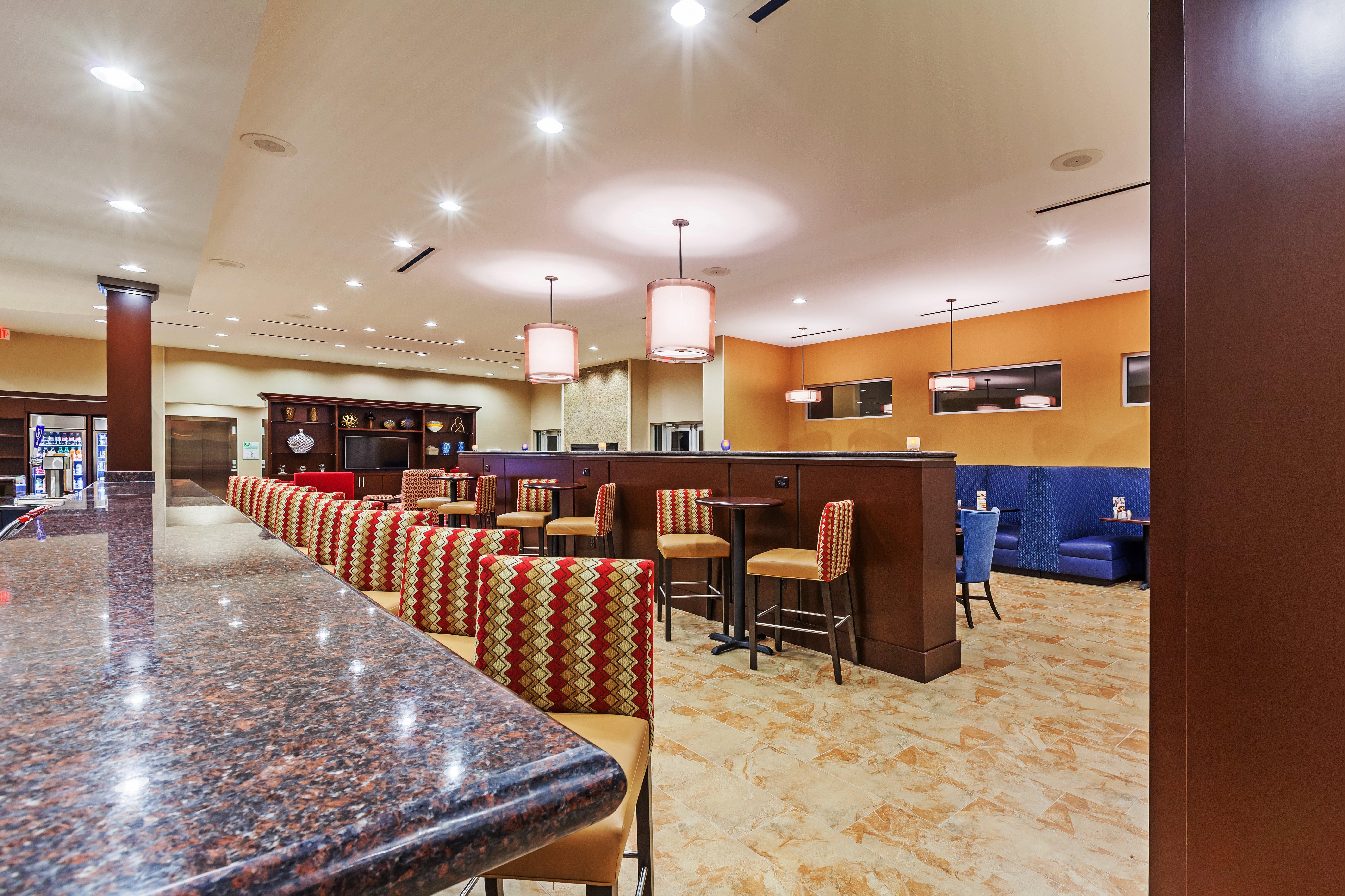 Clarion Hotel The Colony - Plano West Exterior photo